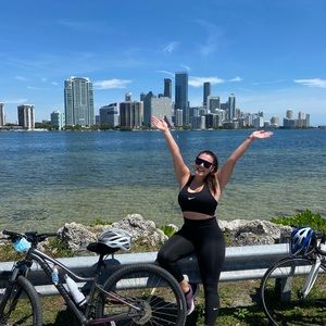 Meet your Posher, Daniela